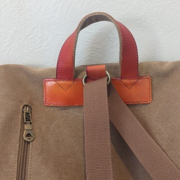 TSD Brand Four Seasons Tribal Pattern Boho Convertible Backpack/Shoulder Bag - Picture 15 of 16